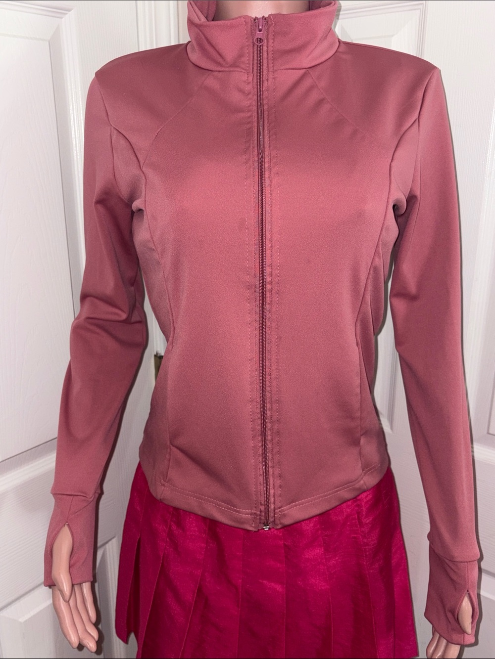Daisy Fuentes Dusty Rose Zip-Front Acticewear Jacket